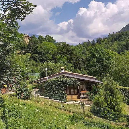 Feriehus La Casina Nella Valle Serina (Lombardy)